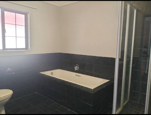 1 BEDROOM PROPERTY TO RENT IN ERAND GARDENS